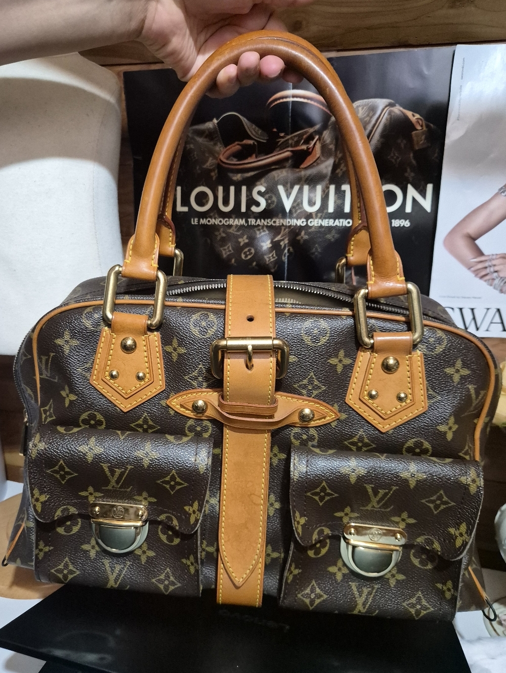 Louis Vuitton Monogram Manhhatan GM  Bag